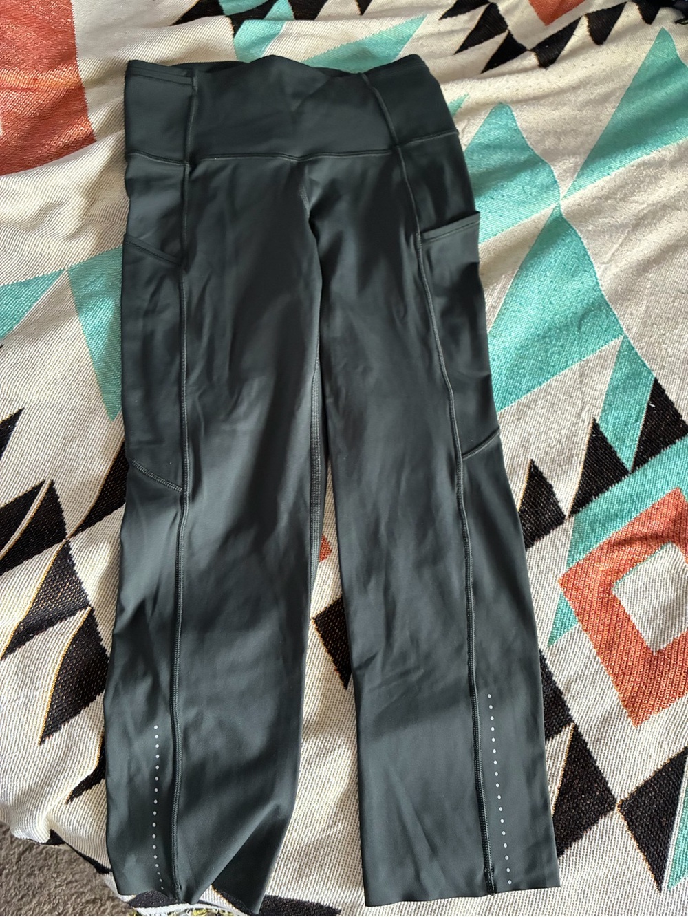Lululemon Fast and Free High-Rise leggings, olive green, great condition, size 4